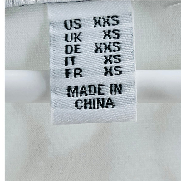 SUSAN GRAVER XXS Ivory White stretch lace peplum short sleeve top blouse NWT B31 - Picture 7 of 10